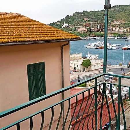 ポルト・サント・ステーファノCasa Ilariaアパートメント エクステリア 写真